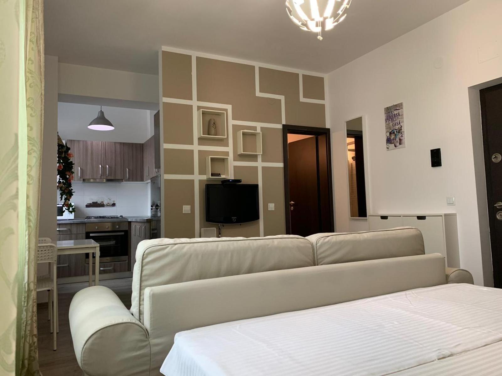 Lazar Towers Studios & Apartments Near Palas Iasi Eksteriør bilde